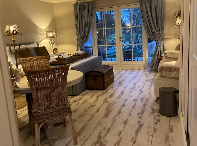 De Vijverkamer-----Prive Diner Op De Kamer Mogelijk!!